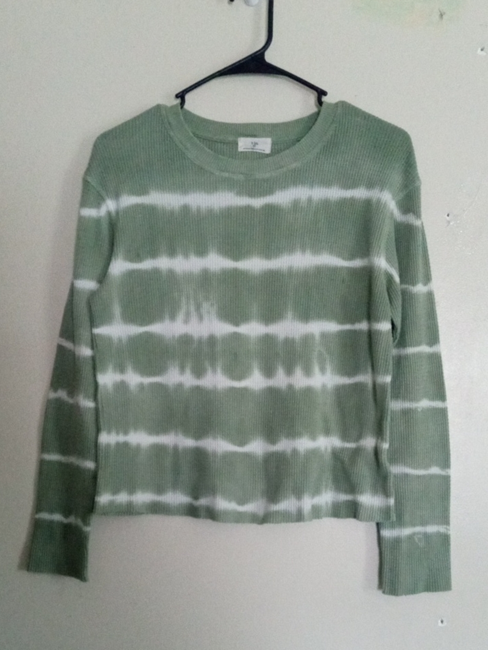 t.la Tie-Dye Ribbed Long-Sleeve Theresa Thermal Top - Sage Green XS
